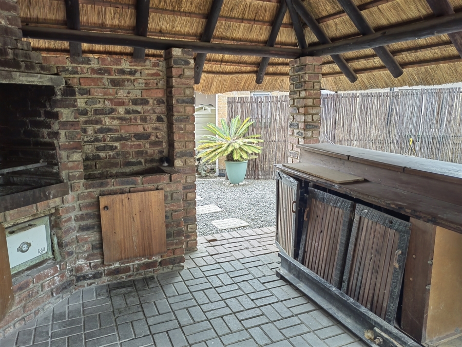 5 Bedroom Property for Sale in Parys Free State